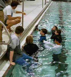 suvival swimming lesson